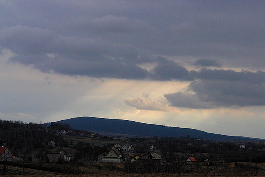 ysica. widok z Mchocic Kapitulnych