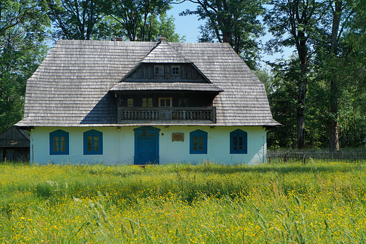 Orawski Park Etnograficzny w Zubrzycy Grnej. Biaa karczma z Podwilka.