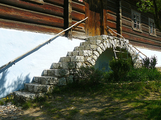 Maopolska.Skansen w Wygiezowie.Podmurwka chaty sotysa.