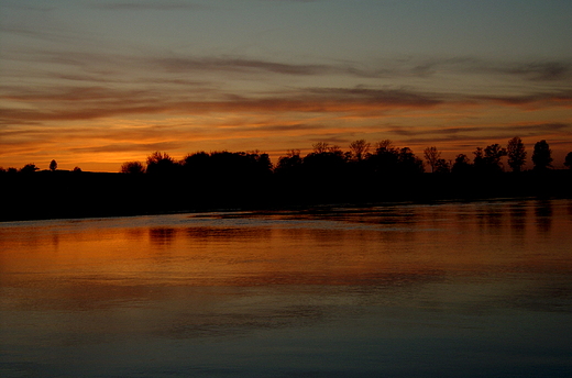 Narew o zachodzie