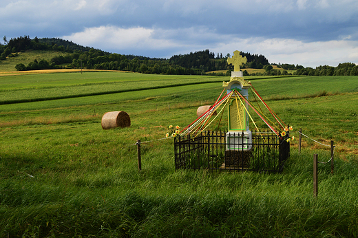 Bukwka - Kapliczka przydrona