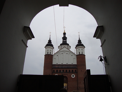 Jedyna w Polsce Cerkiew obronnaZesp klasztorny Bazylianww Supralu