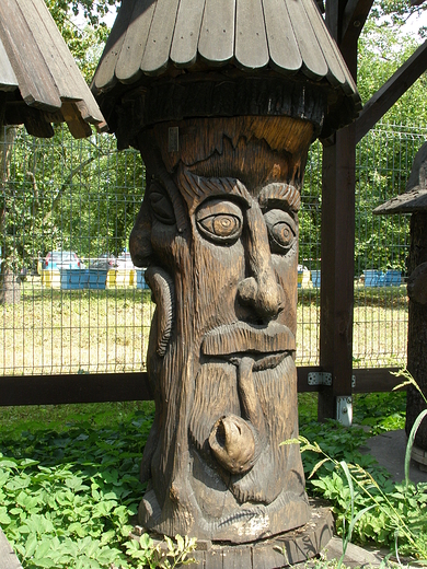 Skansen i Muzeum Pszczelarstwa im. prof. Ryszarda Kosteckiego w Swarzdzu