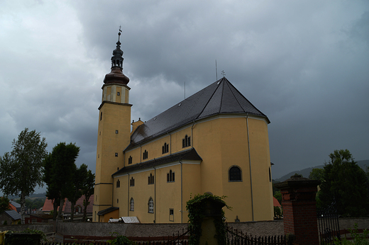 Chemsko lskie - Koci p.w. witej Rodziny