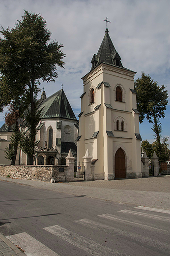 Nowy Korczyn - kościół pw. św. Trójcy