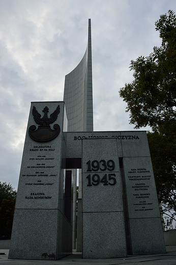 Pomnik Polskiego Pastwa Podziemnego i Armii Krajowej