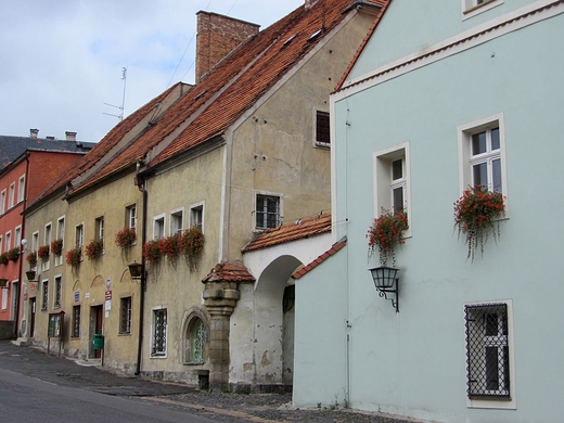 Kamieniczki w centrum miasteczka