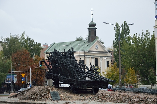 Pomnik Polegych i Pomordowanych na Wschodzie w Warszawie