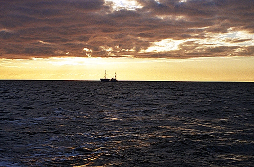 Kuter rybacki na Bałtyku