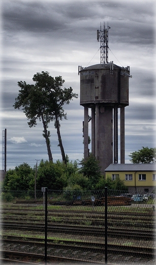 Kocierzyna- kolejowa wiea cinie