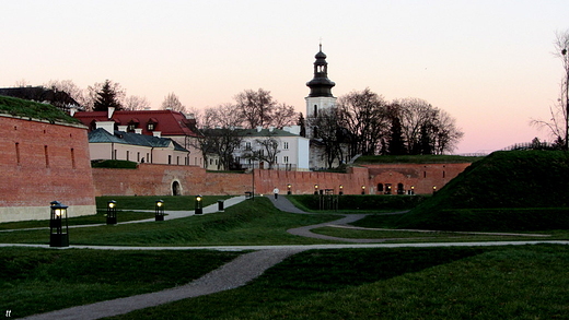 przed wieczorem...