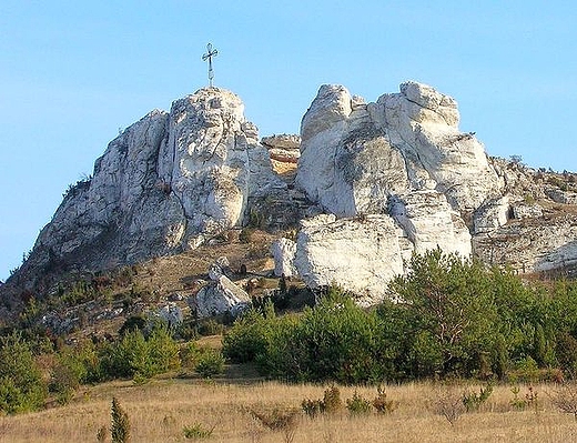 Wzniesienie  Biako w Olsztynie k. Czstochowy