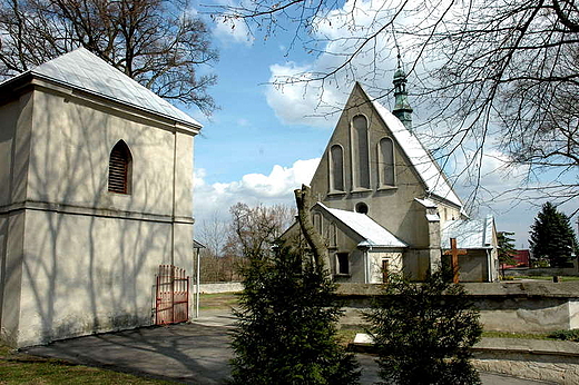 Grocholice Wszechwite - koci Wszystkich witych