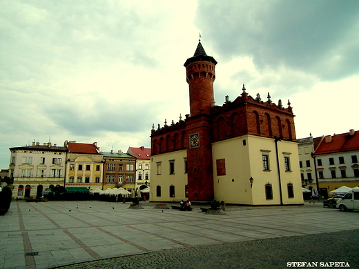 Ratusz na rynku tarnowskim z XIV w.