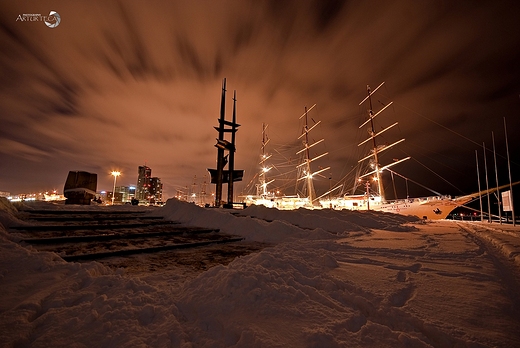 Zimowa noc w Gdyni.