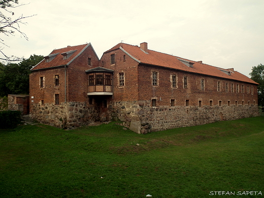 zamek krzyacki 1331r. gotyk,dawna letnia rezydencja Wielkiego Mistrza Zakonu Krzyackiego.