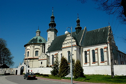 Piotrkowice - klasztor z domkiem loretaskim