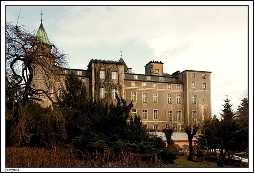 Szczytna - Neogotycki zamek - paac Lena Skaa