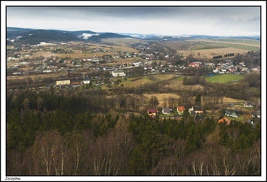 Szczytna - Neogotycki zamek - paac Lena Skaa _ widok z punktu widowkowego