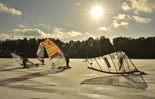 Windsurfing Lodowy na Jezorze Necko