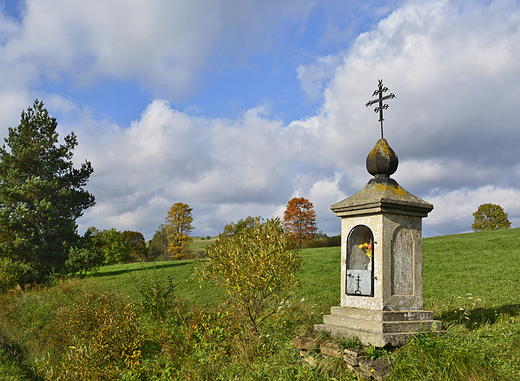 Kapliczka w Oennej