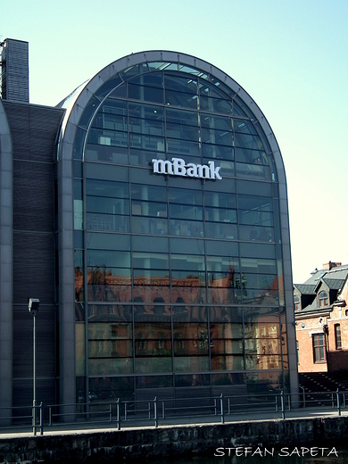 Nowe Spichrze z 1996 r. obecnie siedziba jednego z bankw.