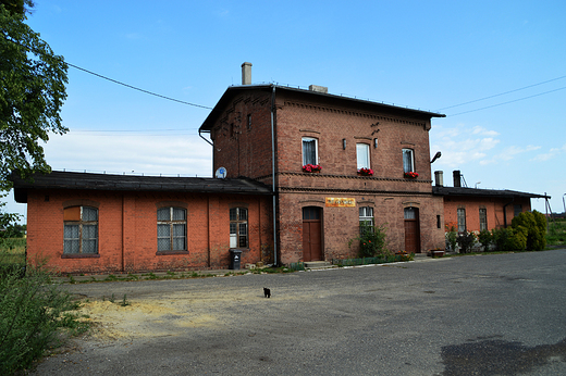 Krapkowice - byy budynek PKP Krapkowice