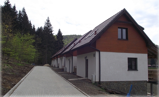 Nowe domki do wynajcia nad jeziorem Lubachowskim