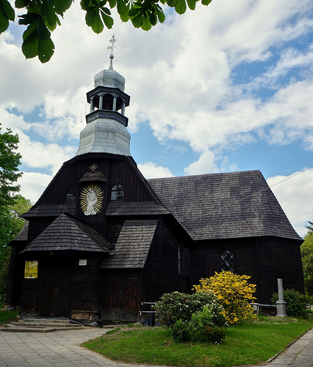 Koci cmentarny pw. w. Jzefa, z l. 1700-1702.