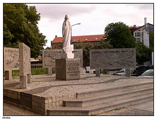 Ustka - Pomnik Ludziom Morza