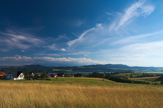 Widok na Czorsztyn i Tatry z Maniowy