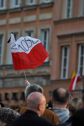 Kolejka do Paacu Prezydenckiego. Czas aoby narodowej