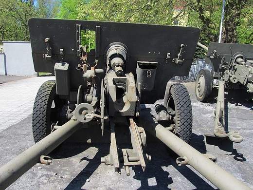 Armata 73 mm