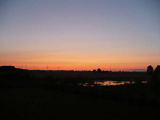 Staw wieczorem
