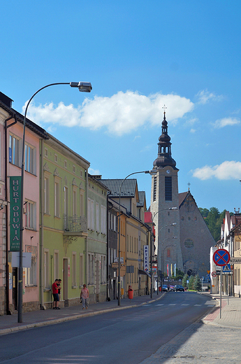 Limanowa. Bazylika Matki Boskiej Bolesnej.