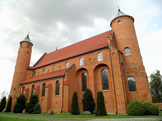 XVI-wieczny koci obronny