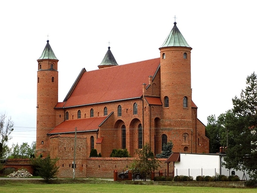 XVI-wieczny kościół obronny