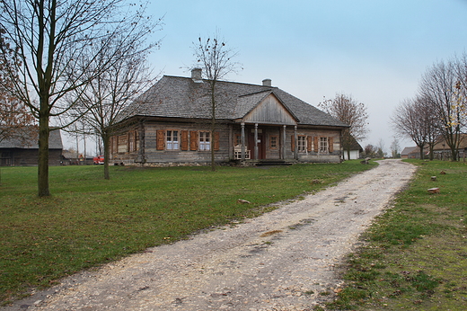 Muzeum Wsi Kieleckiej w Kielcach Skansen w Tokarni