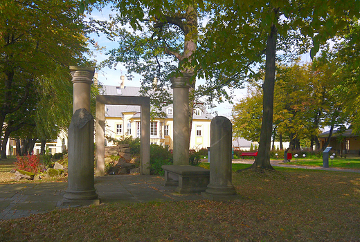 Czechowice-Dziedzice. Paac Kotuliskich. Romantyczne ruiny.