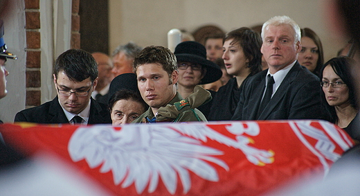 19 kwietnia - dzie po aobie u Pani Prezydentowej Kaczorowskiej