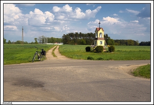 Porednik - kapliczka na rozdrou