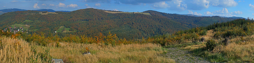 Panorama Beskidu lskiego ze Starego Gronia.