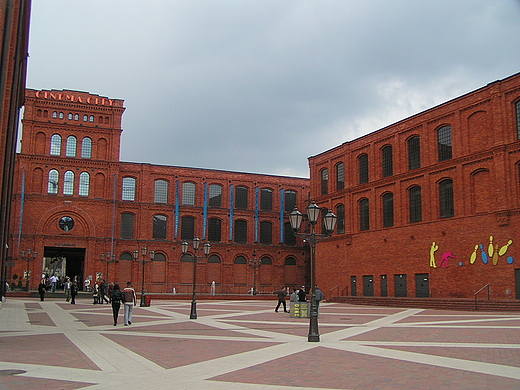 Manufaktura