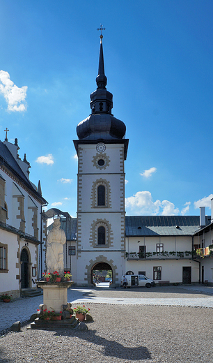 Stary Scz. Kosci i klasztor SS. Klarysek