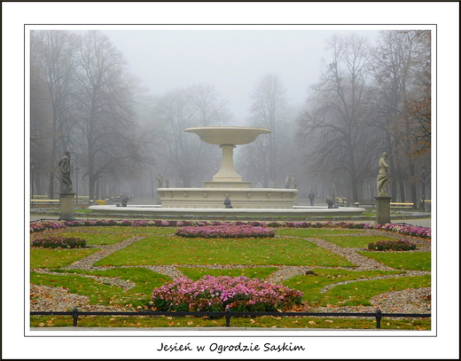 Warszawa. Jesienny Ogrd Saski. Fontanna z 1853 r.