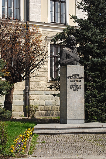 Cieszyn. Pomnik Pawa Stalmacha, dziaacza ruchu narodowego na lsku Cieszyskim.