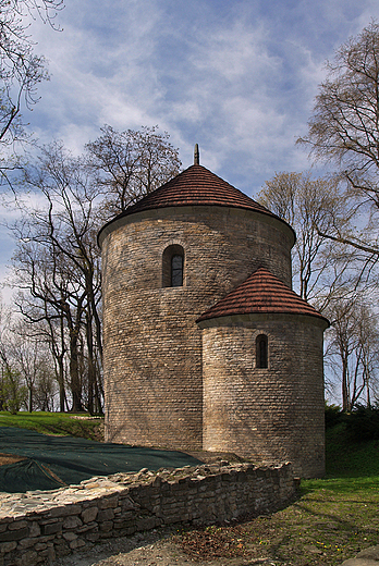 Cieszyn. Romaska Rotunda-koci w. Mikoaja z XI wieku.