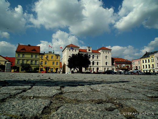 Ratusz i rynek w remie