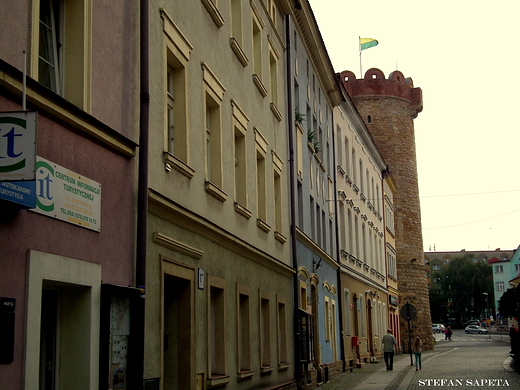 ul.Basztowa w Zotoryi zakoczona Baszt Kowalsk.