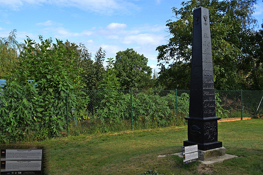 Prszkw - Obelisk Leopold